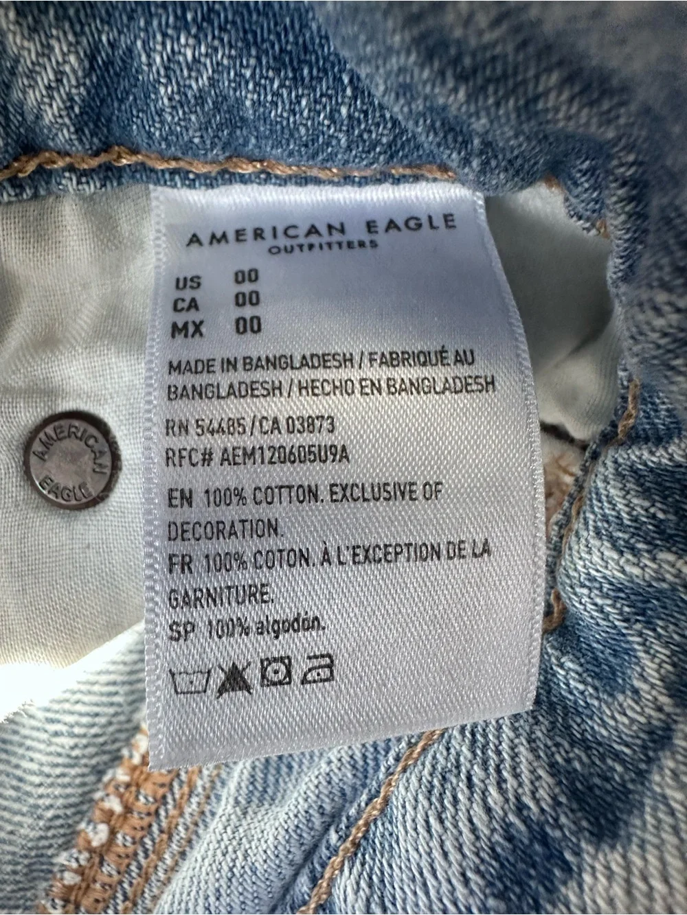 American Eagle Skater Shorts Size 00 Distressed High Rise Denim EUC